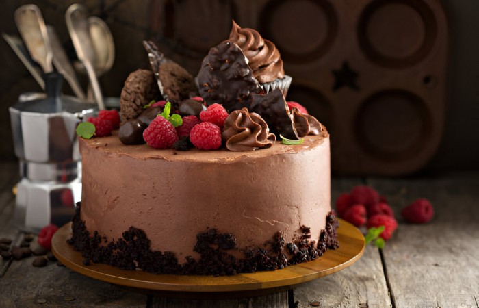 Different Types of Chocolate Cake Designs for Birthdays